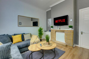 Modern 2BR Gem I Free Parking I Sleeps 5